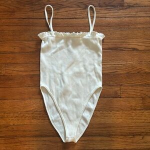 Zara white ribbed body suit